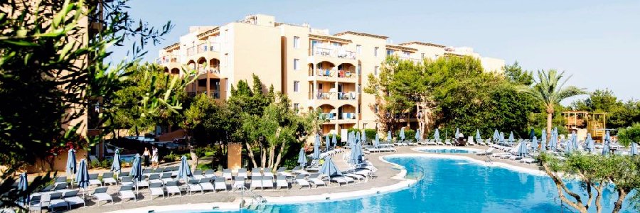 Aparthotel Holiday Village Majorca, Cala Millor, Majorca